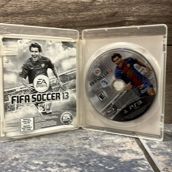 5 for $40 - FIFA Soccer 13 for PlayStation 3 - Picture 2 of 4
